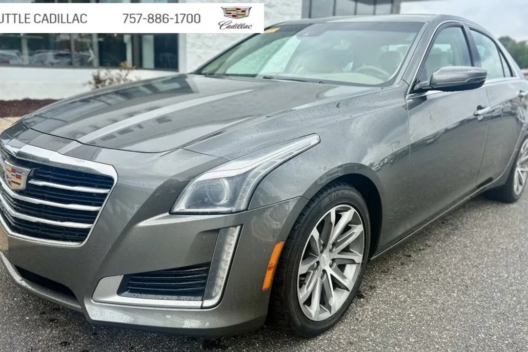 2016 Cadillac CTS Luxury photo 1