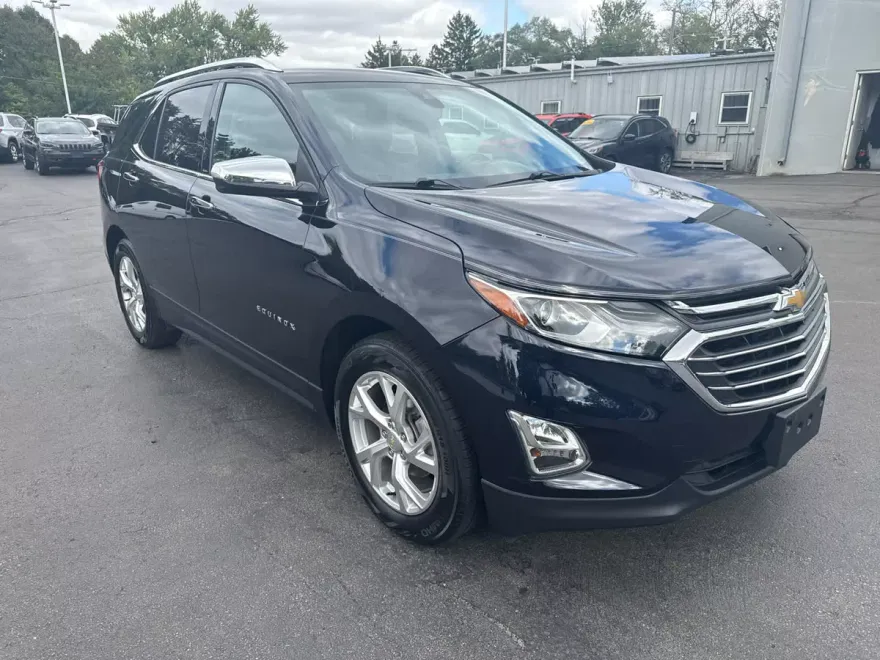 2020 Chevrolet Equinox Premier photo 1