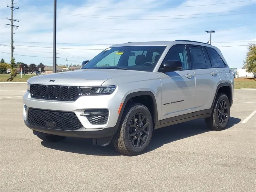 2025 Jeep Grand Cherokee Altitude X photo 1