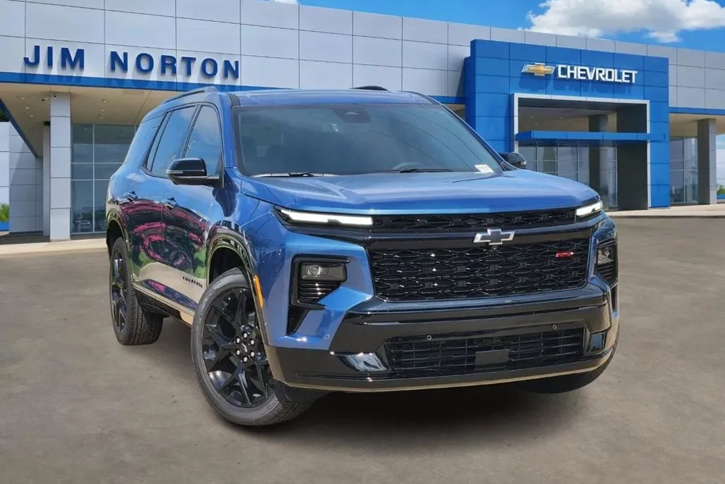 2026 Chevrolet Traverse RS photo 1