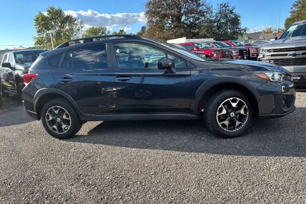2018 Subaru Crosstrek 2.0i Premium photo 1