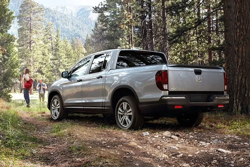2025 Honda Ridgeline RTL photo 1