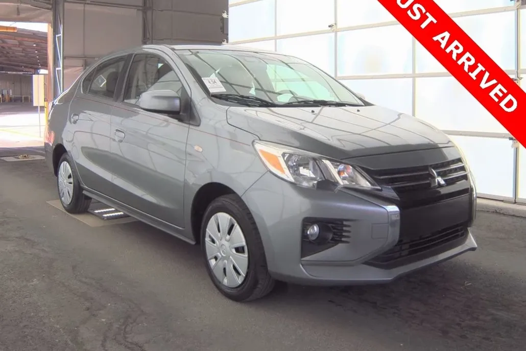 2022 Mitsubishi Mirage G4 ES photo 1