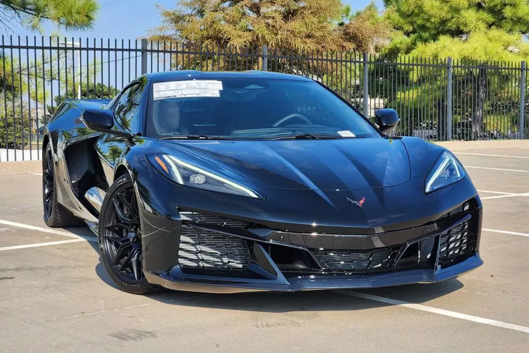 2026 Chevrolet Corvette Z06 2LZ photo 1