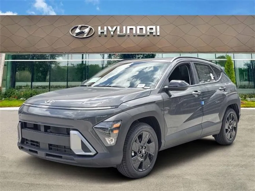 2026 Hyundai Kona SEL photo 1