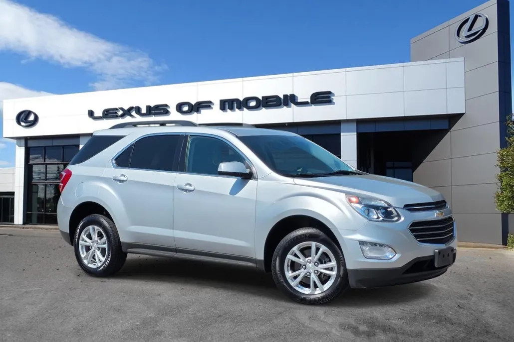 2016 Chevrolet Equinox LT photo 1