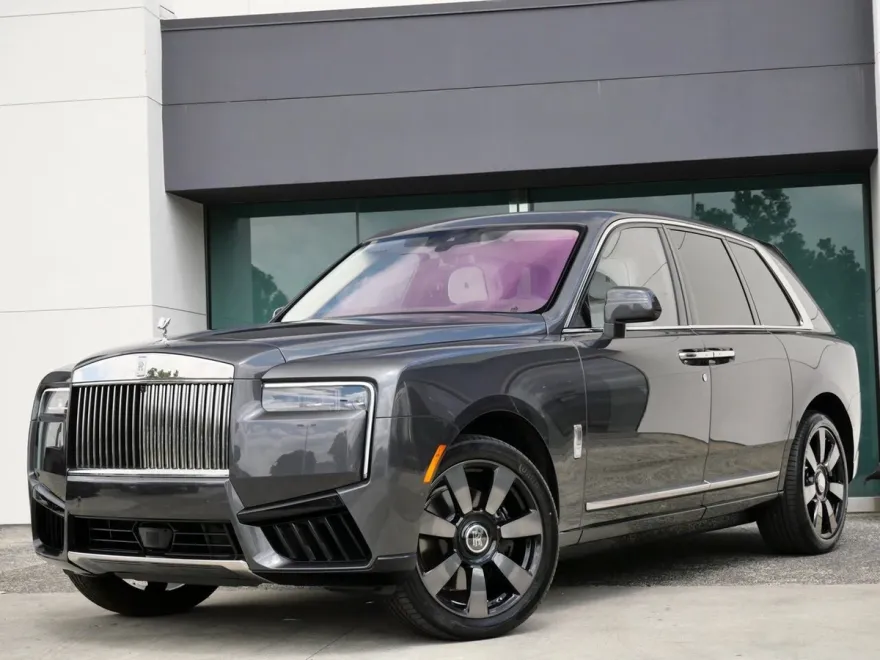 2025 Rolls Royce Cullinan RR photo 1