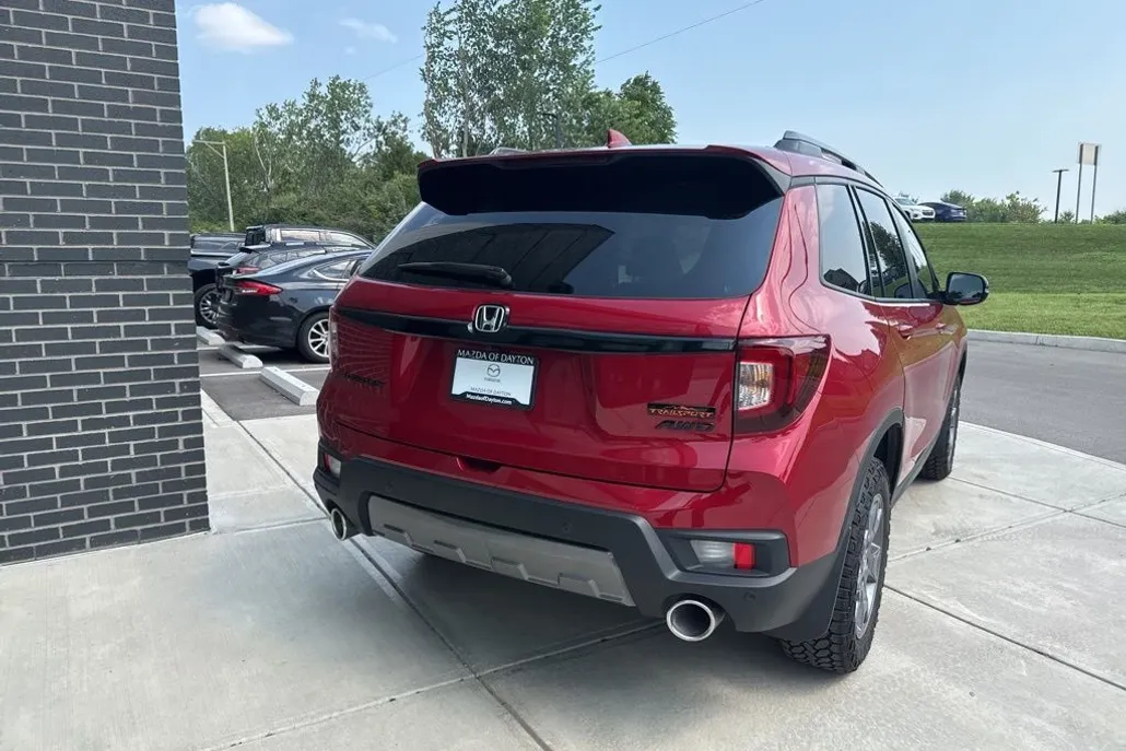 2024 Honda Passport TrailSport photo 1