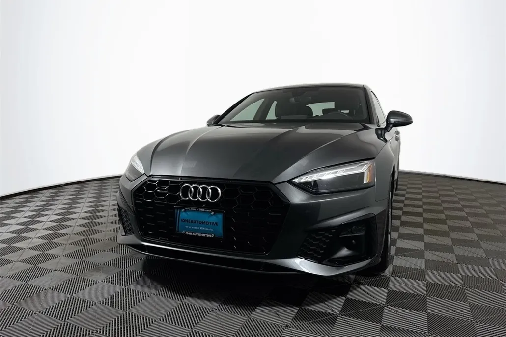 2025 Audi A5 45 S line Premium photo 1