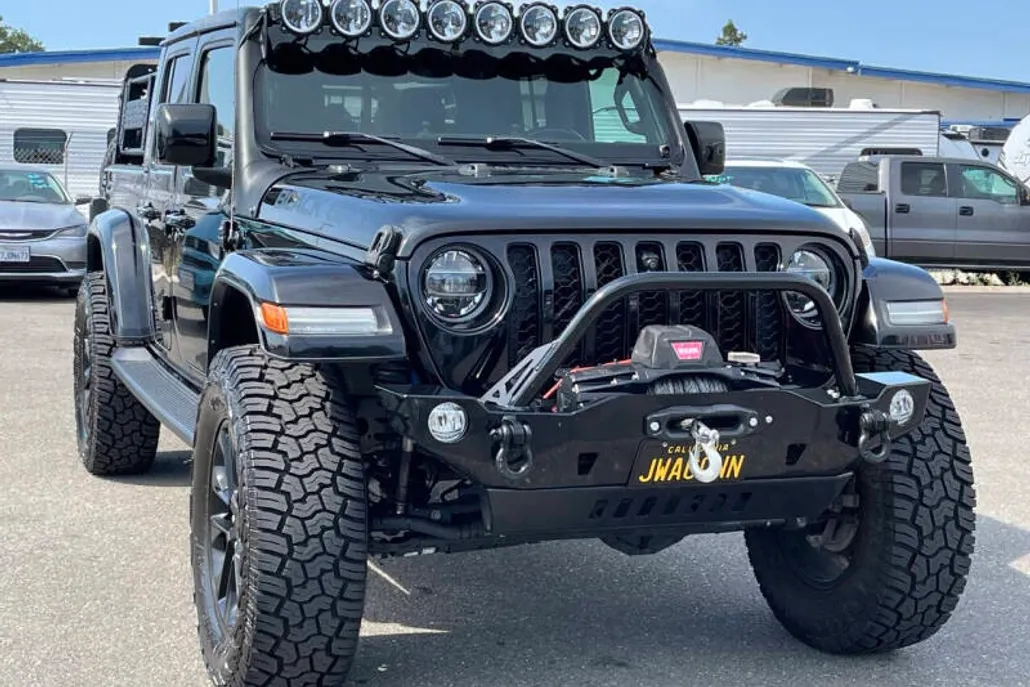 2021 Jeep Gladiator Overland photo 1