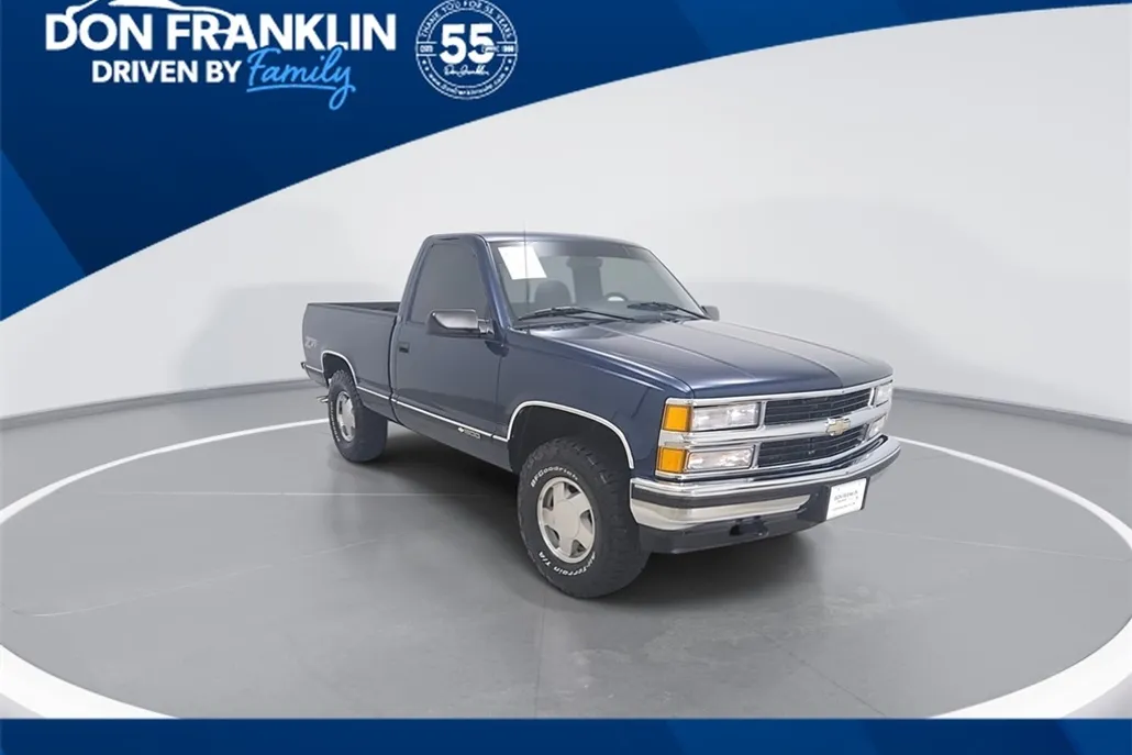 1996 Chevrolet Silverado photo 1