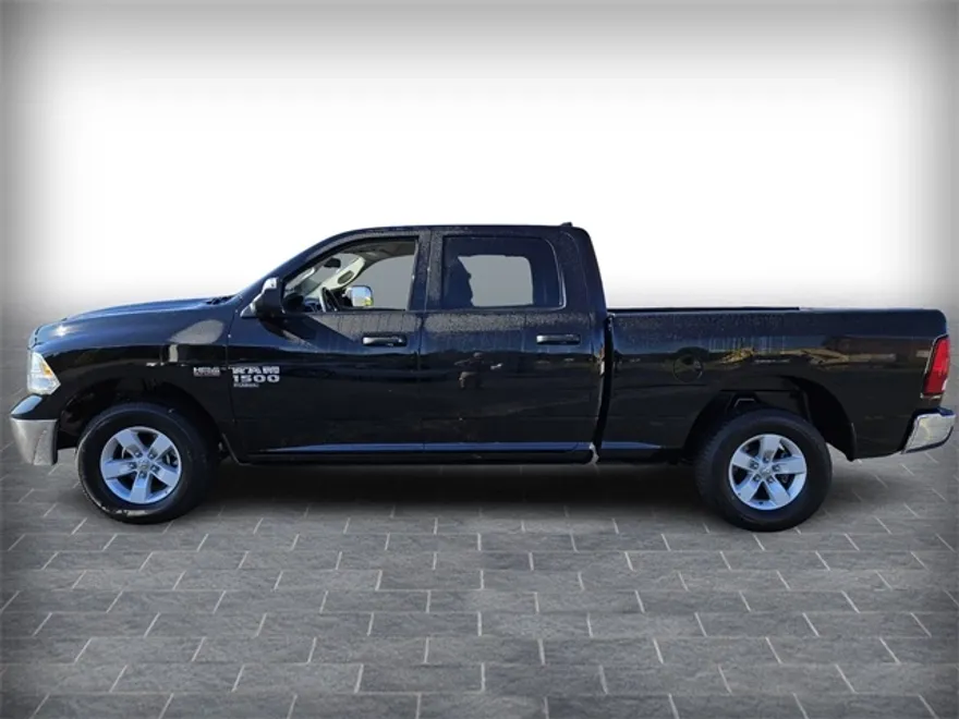 2023 Ram 1500 Classic SLT photo 1