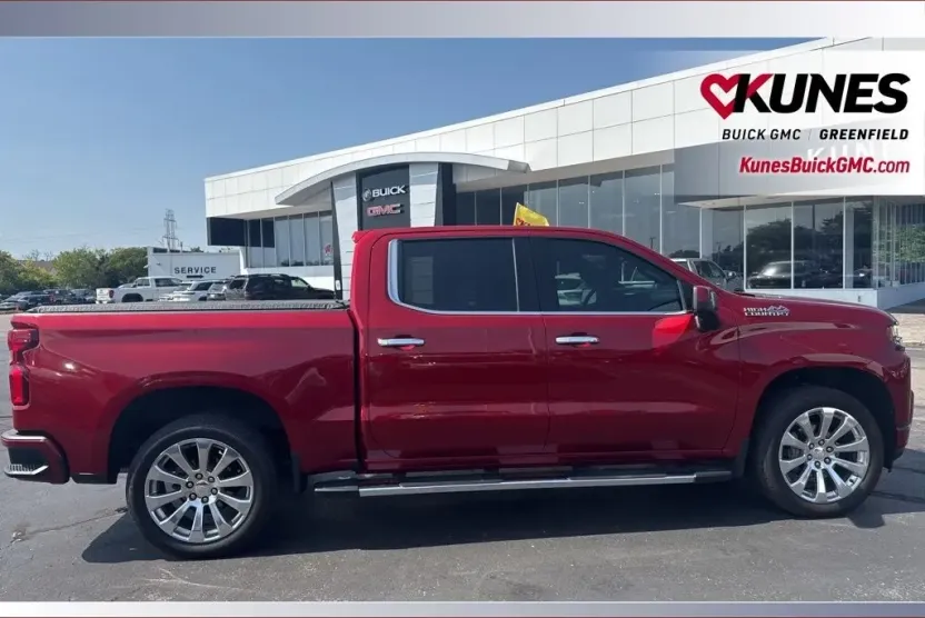 2021 Chevrolet Silverado 1500 High Country photo 1