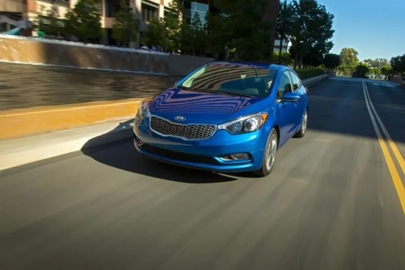 2016 Kia Forte LX photo 1