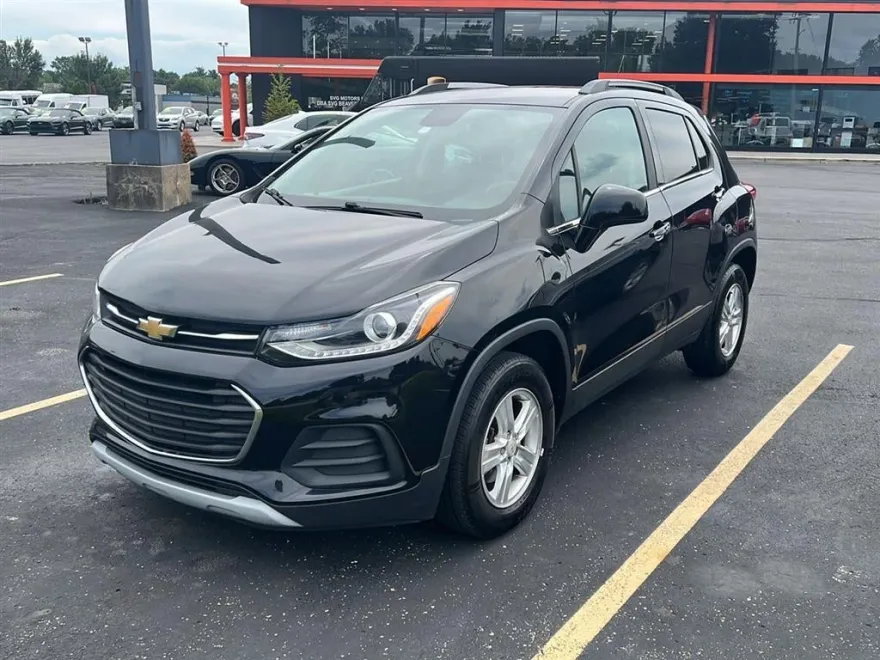 2019 Chevrolet Trax LT photo 1