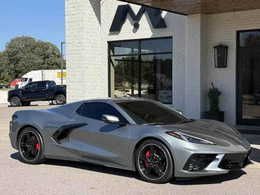 2023 Chevrolet Corvette 1LT photo 1