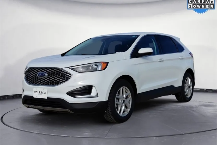 2024 Ford Edge SEL photo 1