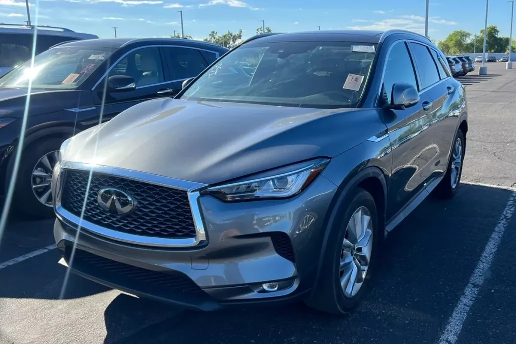 2022 Infiniti QX50 Luxe photo 1