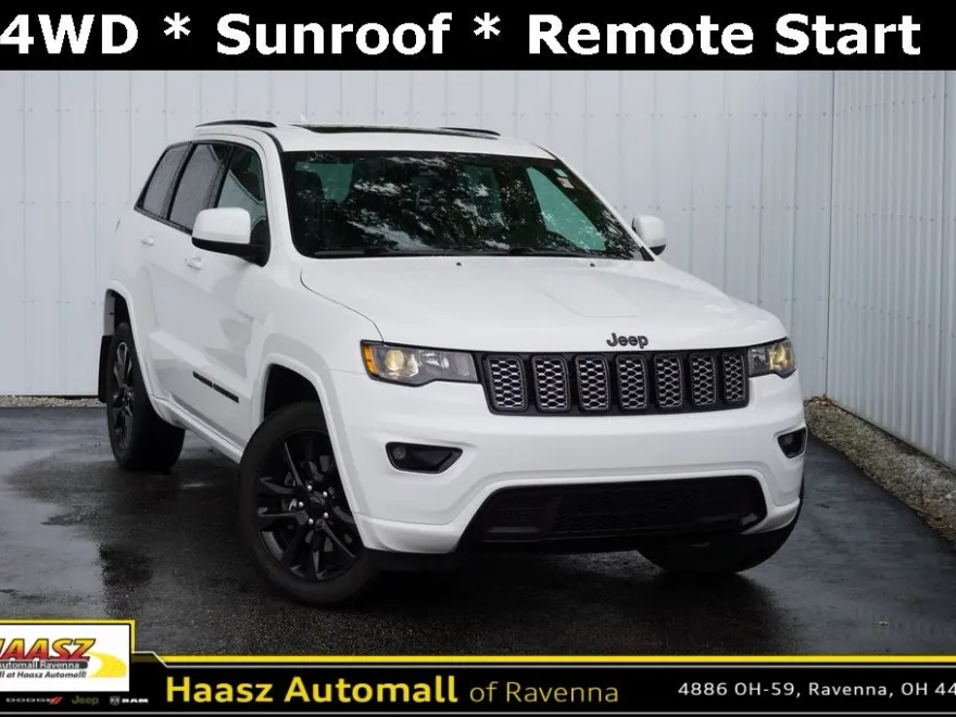 2022 Jeep Cherokee Laredo photo 1