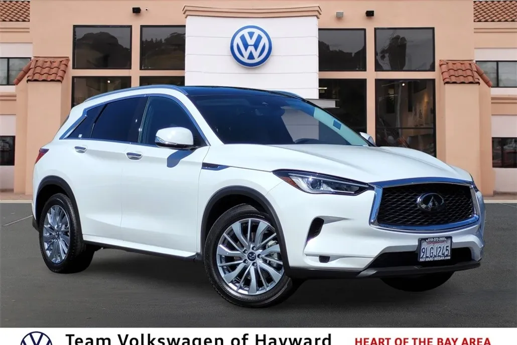 2024 Infiniti QX50 Luxe photo 1