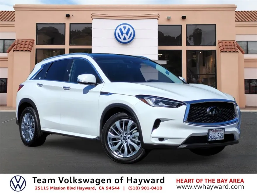 2024 Infiniti QX50 Luxe photo 1