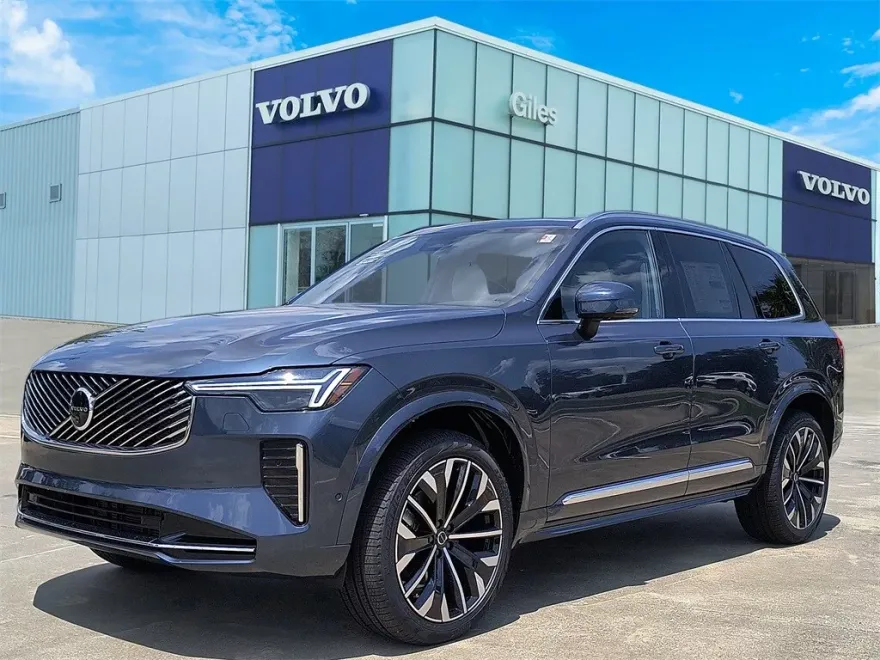 2026 Volvo XC90 Plus photo 1