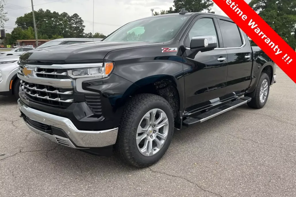2026 Chevrolet Silverado 1500 LTZ photo 1