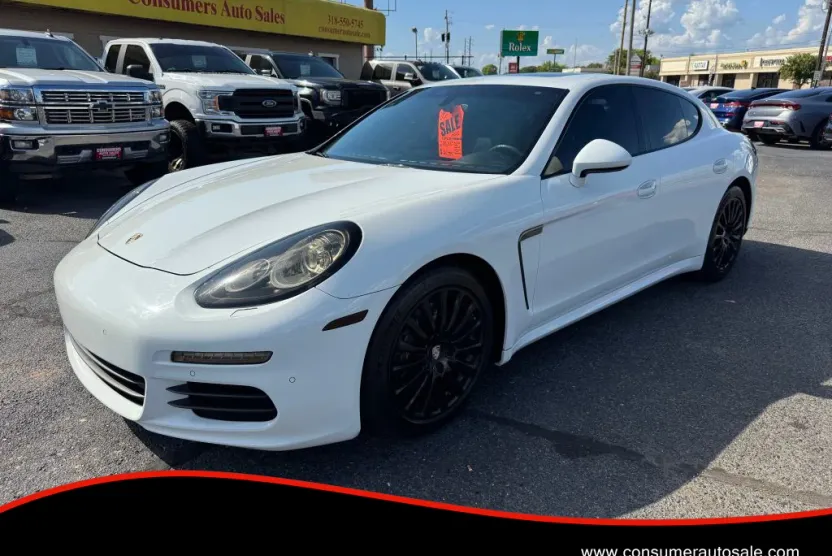 2016 Porsche Panamera Base photo 1