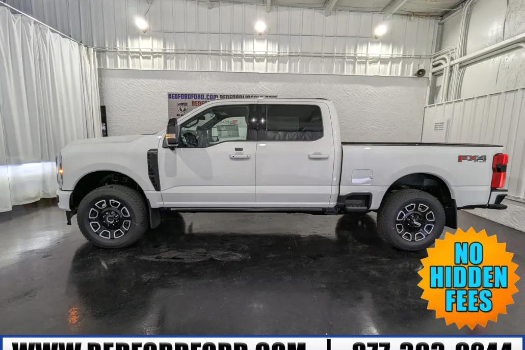 2025 Ford F-350 Platinum photo 1