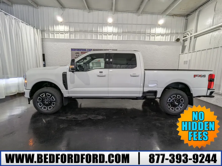 2025 Ford F-350 Platinum photo 1