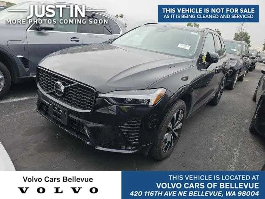 2025 Volvo XC60 B5 Plus photo 1