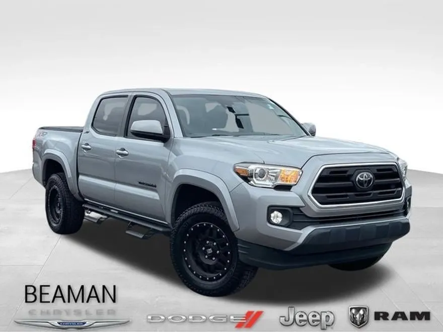 2019 Toyota Tacoma SR5 V6 photo 1