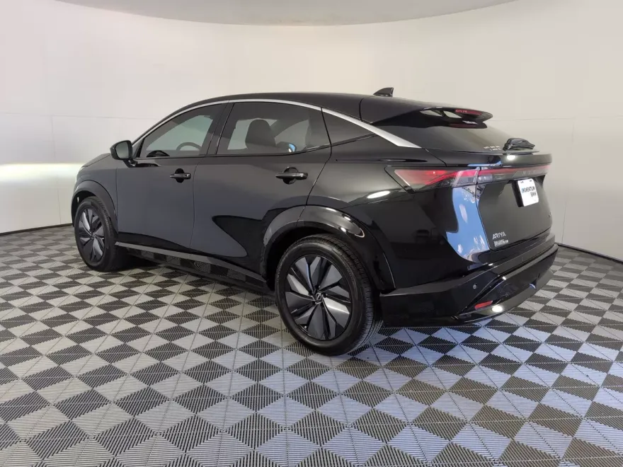 2023 Nissan ARIYA Evolve+ photo 1