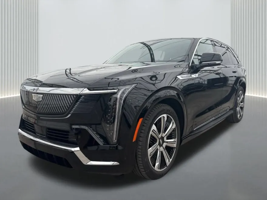 2025 Cadillac Escalade IQ Luxury photo 1