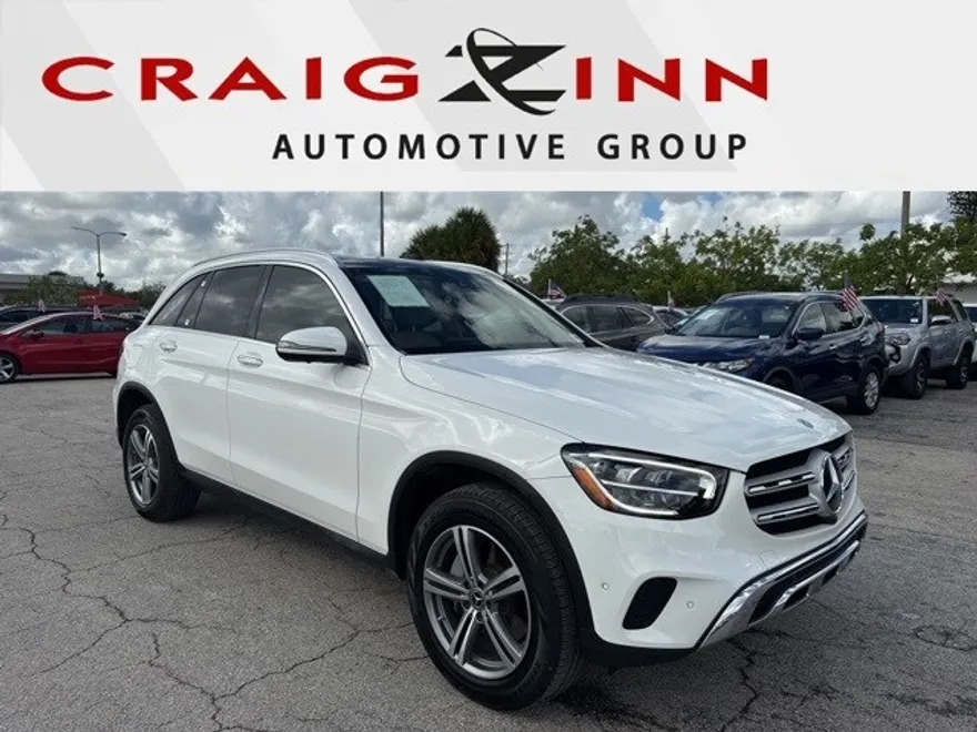 2022 Mercedes Benz GLC 300 photo 1