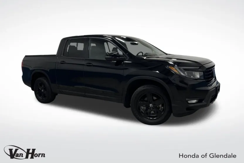 2021 Honda Ridgeline Black Edition photo 1