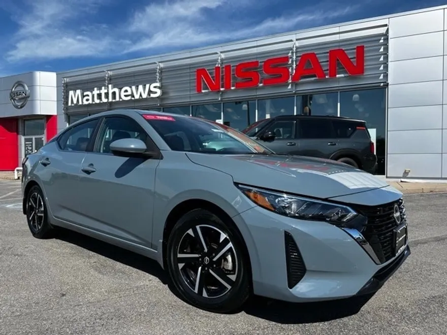 2024 Nissan Sentra SV photo 1