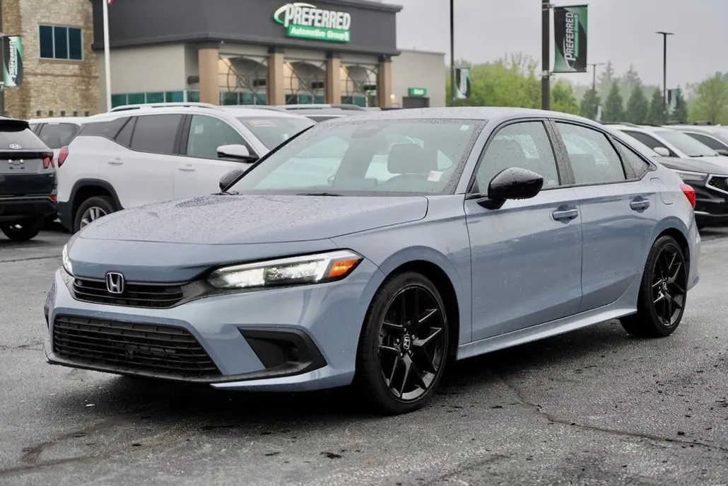 2023 Honda Civic Sport photo 1