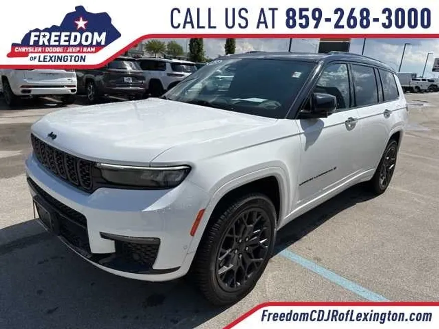2023 Jeep Grand Cherokee L Summit photo 1