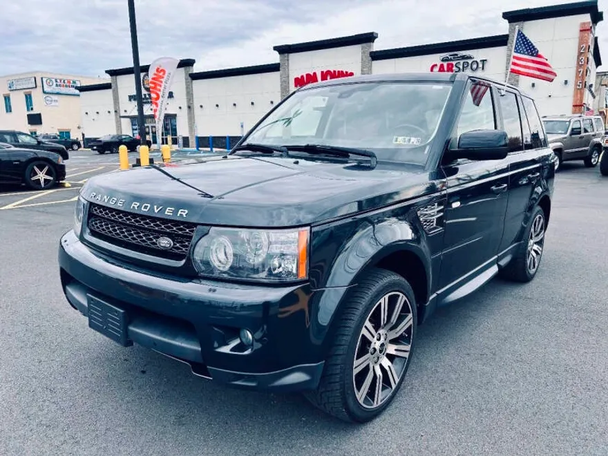 2012 Land Rover Range Rover Sport HSE photo 1