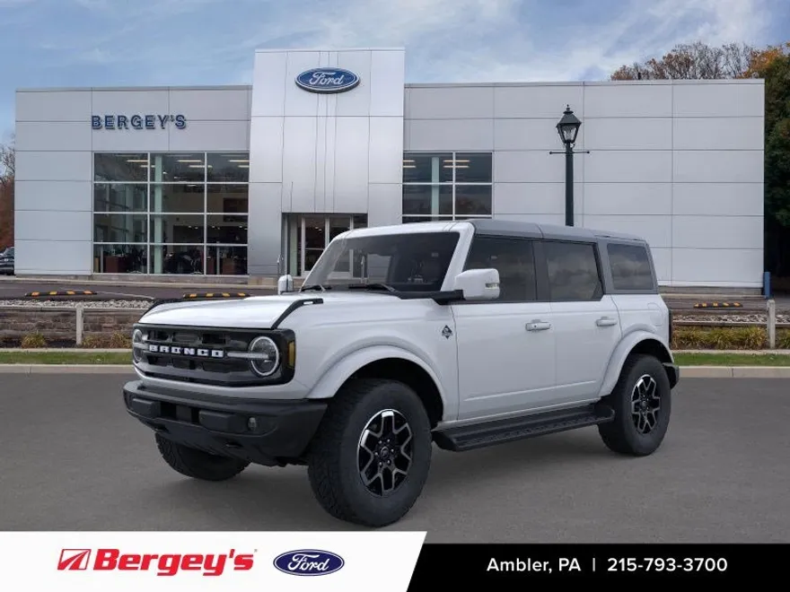2025 Ford Bronco Outer Banks photo 1
