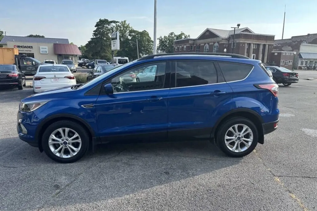 2018 Ford Escape SE photo 1