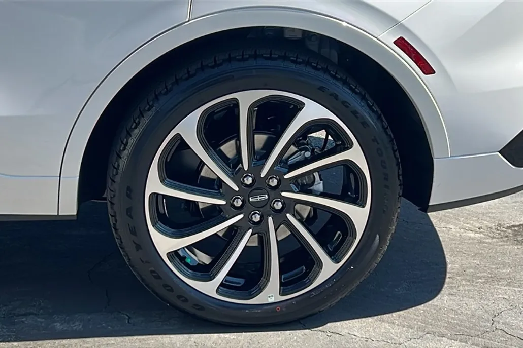 2026 Lincoln Nautilus Black Label photo 1