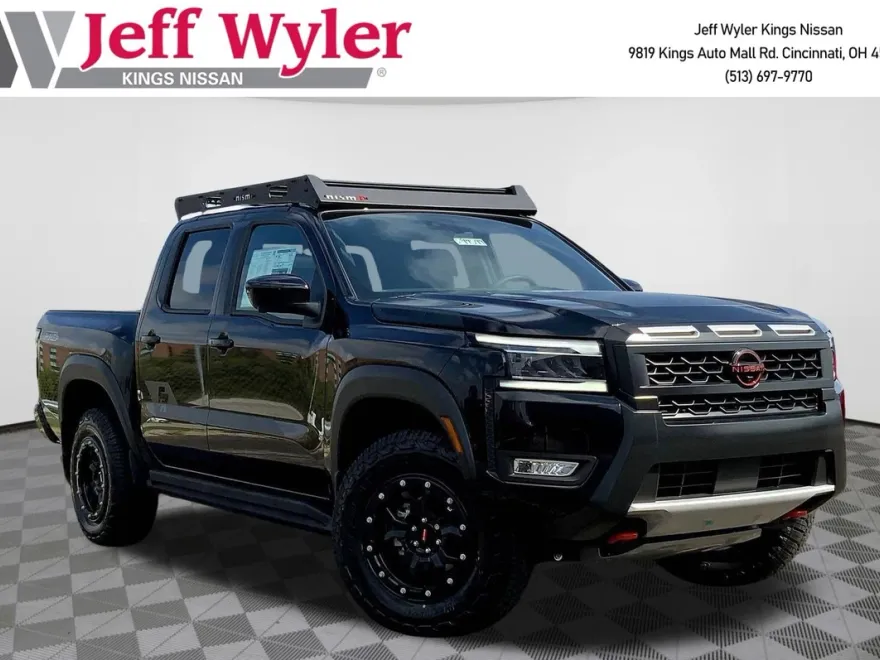 2025 Nissan Frontier PRO-4X photo 1