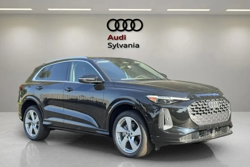 2025 Audi Q5 2.0T Premium Plus photo 1