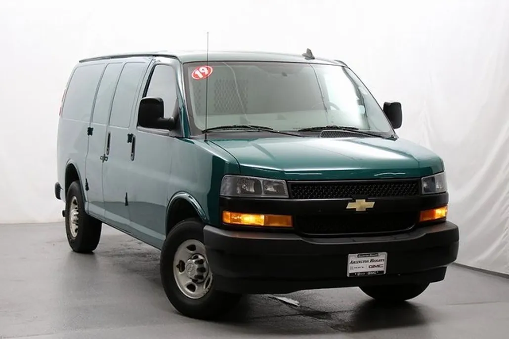 2019 Chevrolet Express Cargo 3500 photo 1