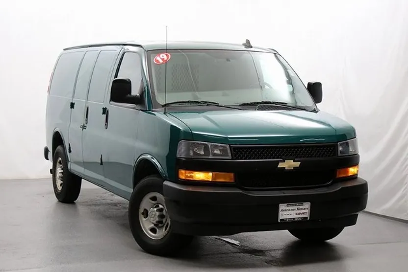 2019 Chevrolet Express Cargo 3500 photo 1