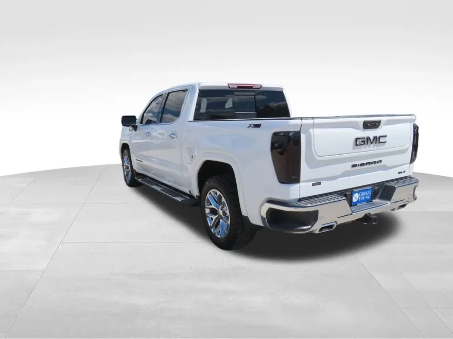 2024 Gmc Sierra 1500 SLT photo 1