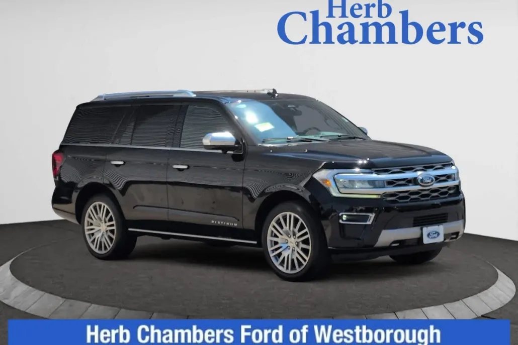 2023 Ford Expedition Platinum photo 1