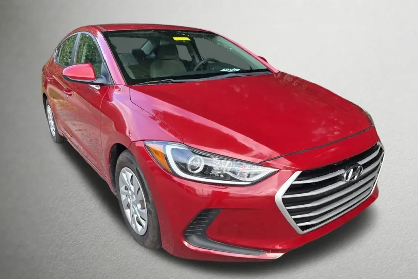 2017 Hyundai Elantra SE photo 1